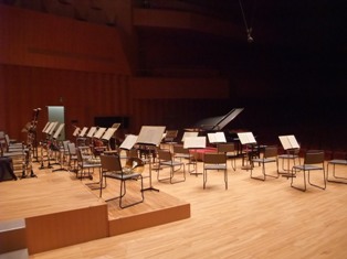 ongakudo stage.jpg