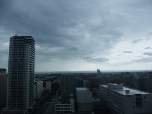 rainy sapporo.jpg