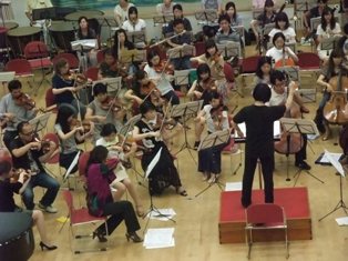 mahler rehearsal4 mini.jpg