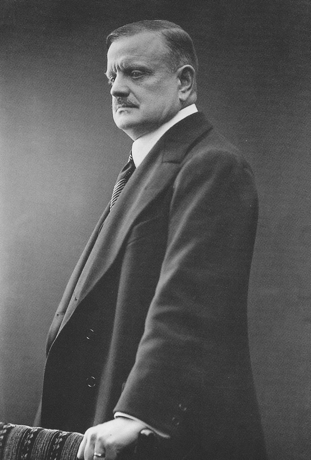 sibelius1909.jpg